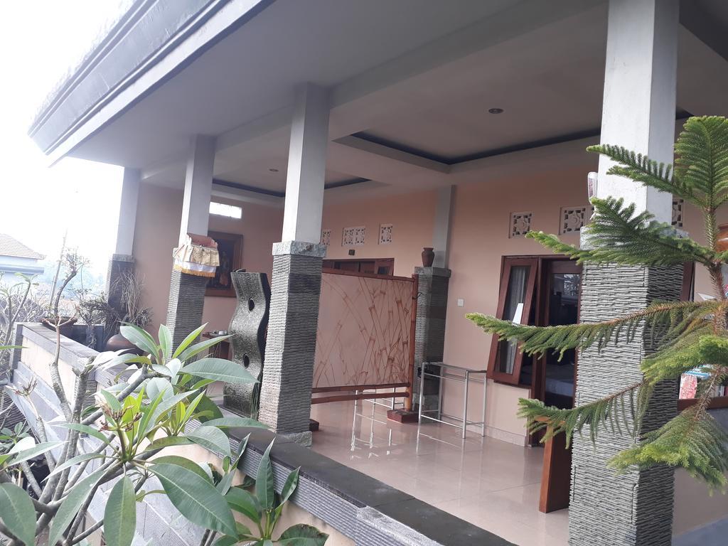 Adi House Homestay Ubud  Exterior photo