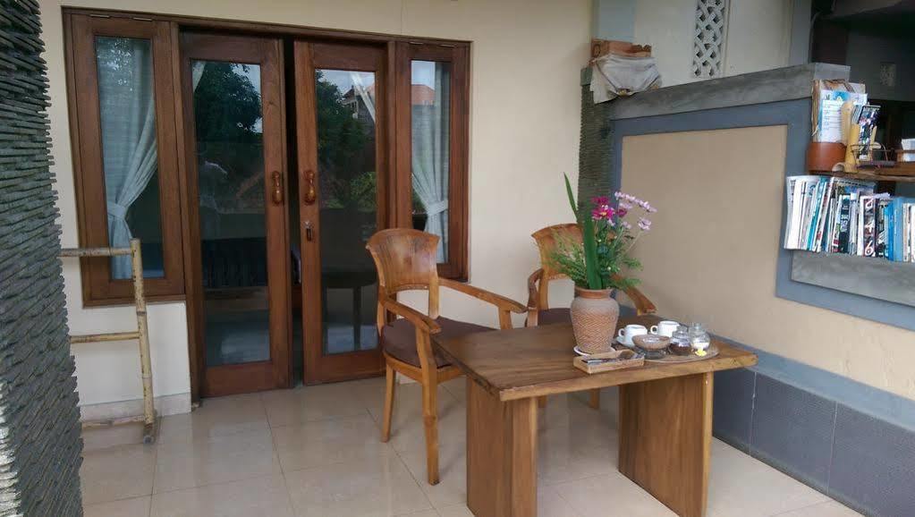 Adi House Homestay Ubud  Exterior photo