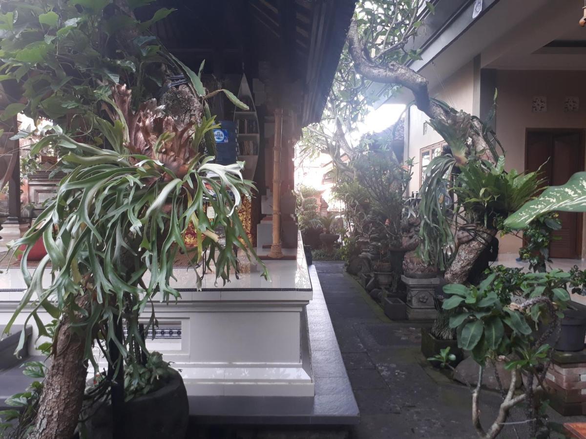 Adi House Homestay Ubud  Exterior photo