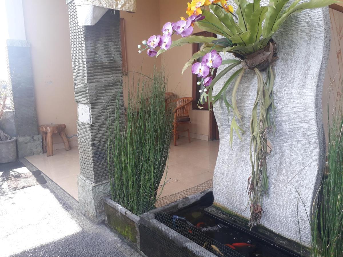 Adi House Homestay Ubud  Exterior photo